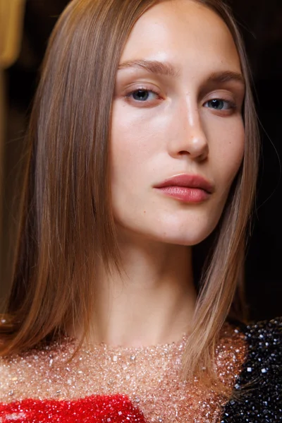Look 25
